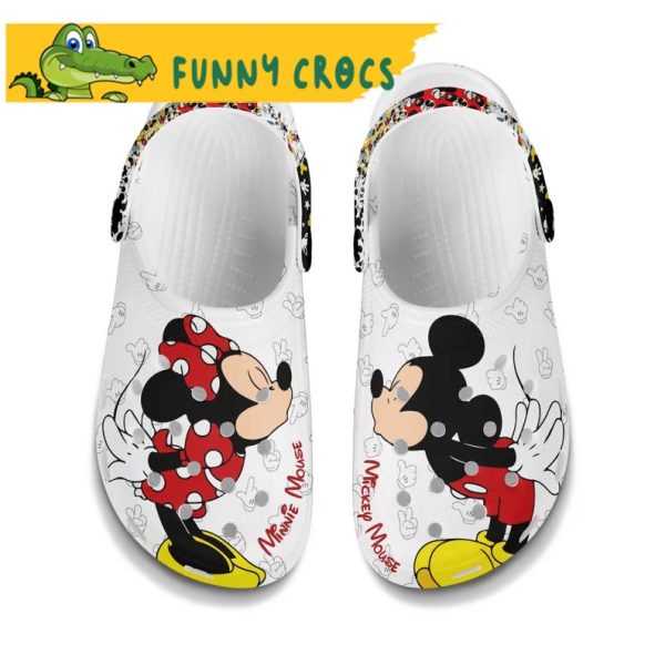 Disney Mine Mouse Kiss Mickey Mouse Crocs