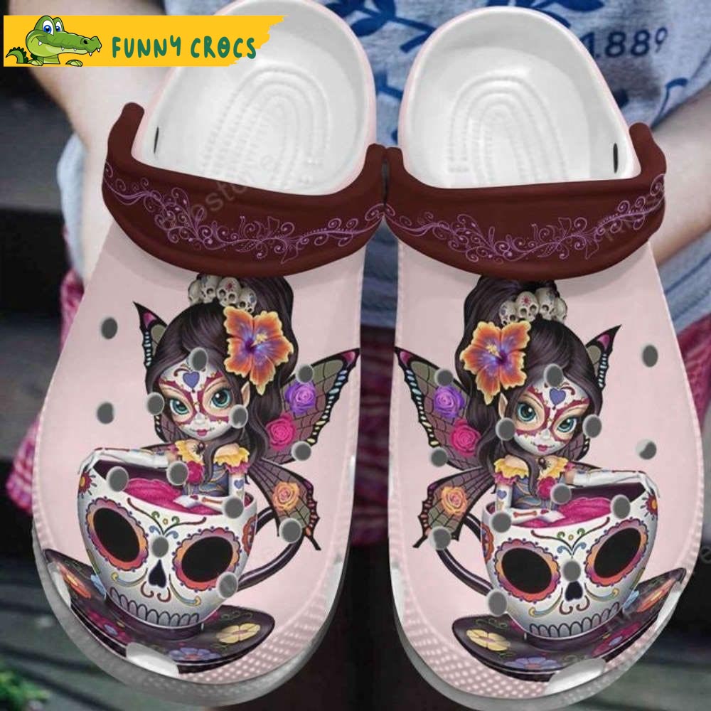 Girl in Tea Skull Gifts Crocs Clog Shoes