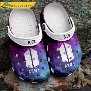 logo Army x Bts Crocs Clog Shoes
