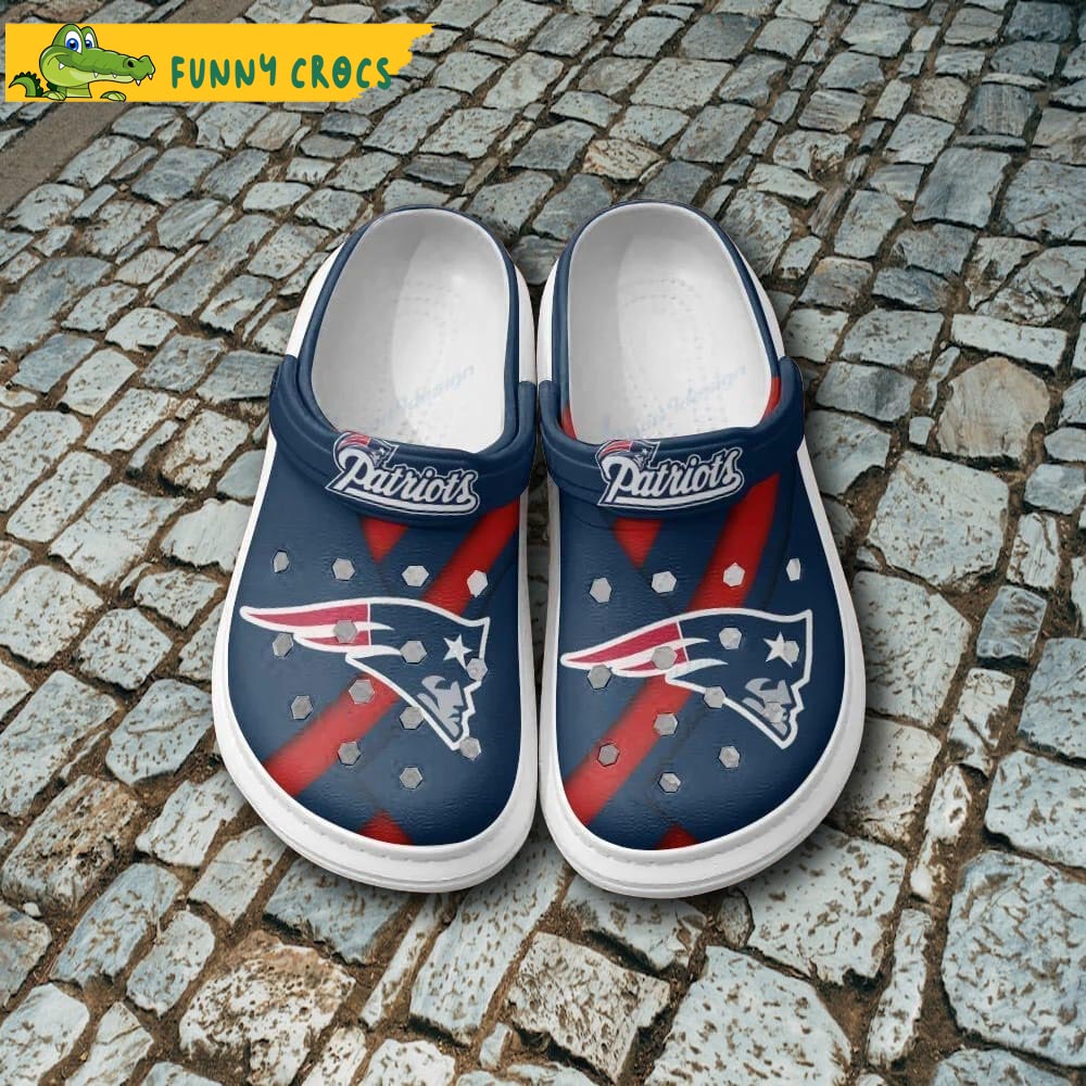 Crocs New England Patriots Shoes - Discover Comfort And Style Clog ...