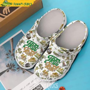 Frog And Toad Books Crocs Shoes 2