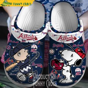 Peanuts And Snoopy Atlanta Braves Crocs 1