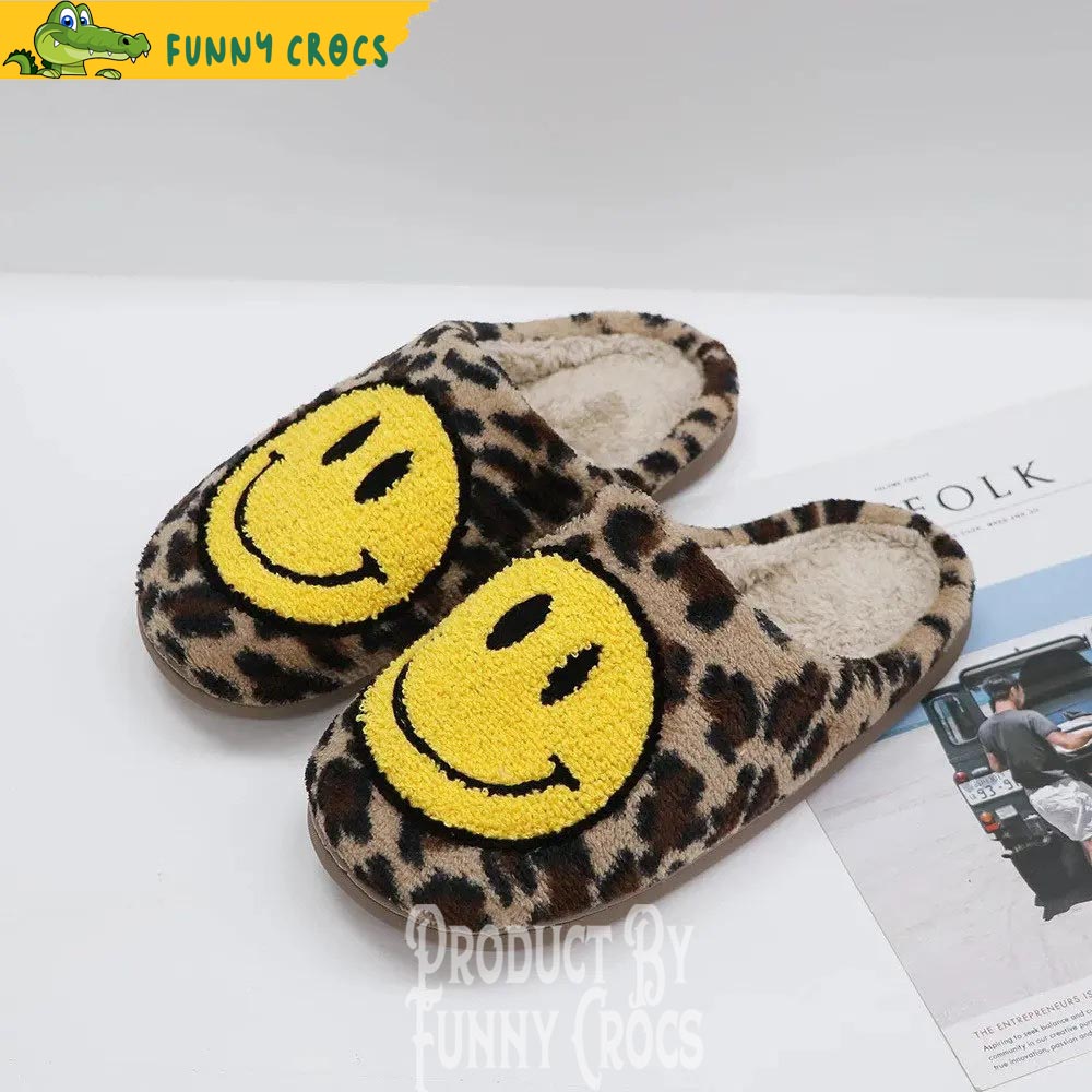 Smile Face Leopard Slippers