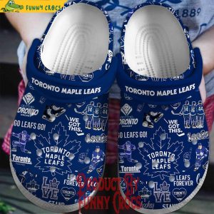 Toronto Maple Leafs Crocs For Adults 1