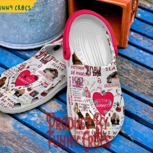 Victoria De Angelis Crocs 3