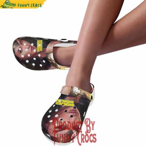 Wonder Woman Comic Crocs Shoes 3