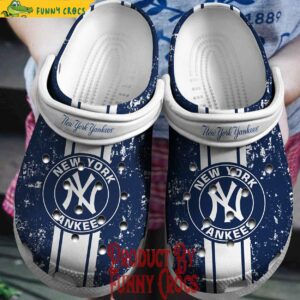 New York Yankees Logo Crocs Shoes