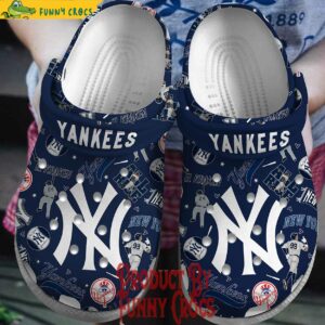 New York Yankees Logo Pattern Crocs