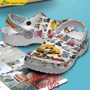 Snoopy Crocs Style 3