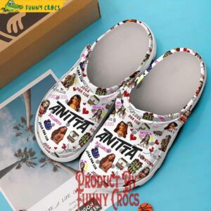 Anitta Singer Crocs 3